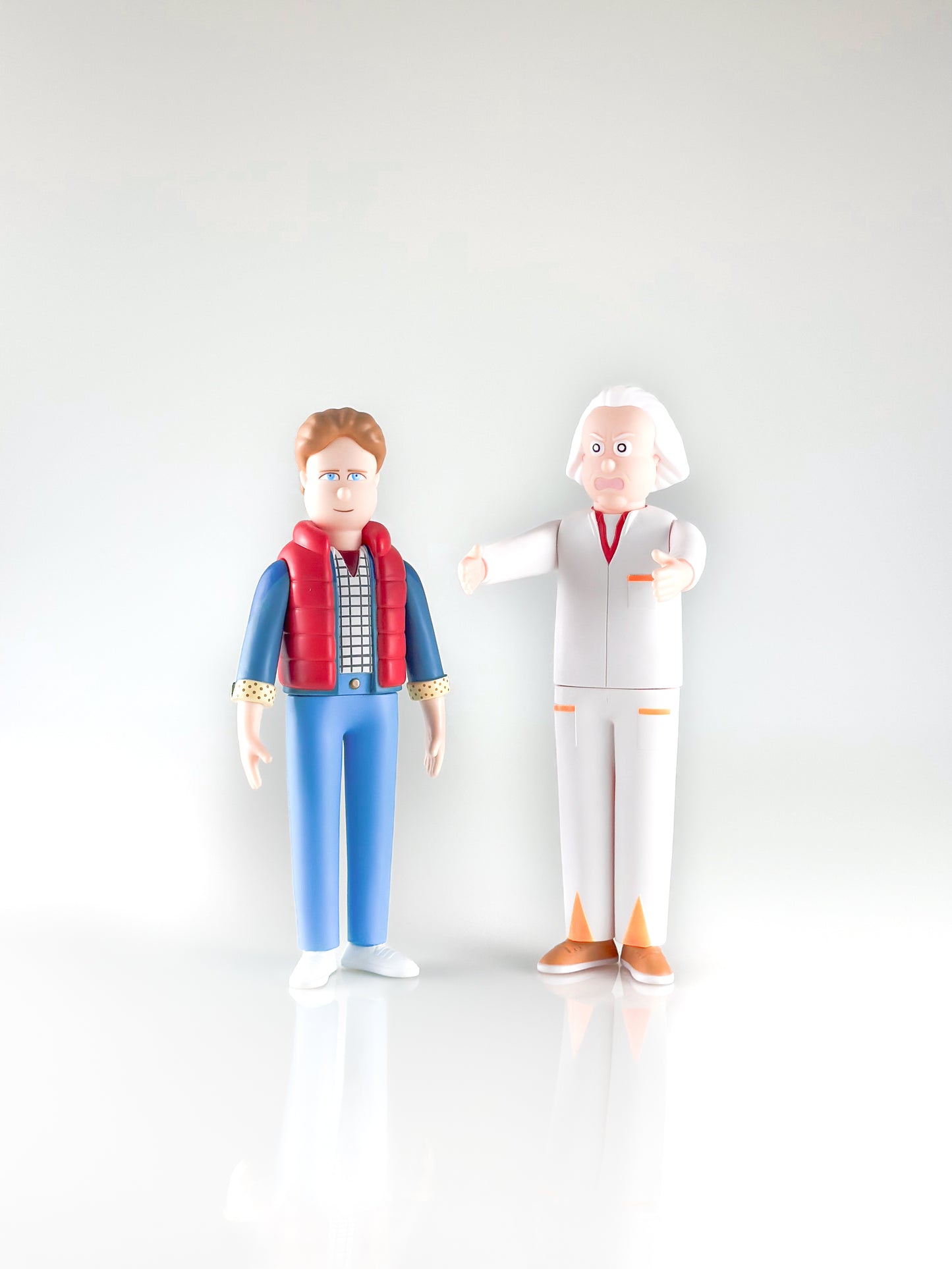 Jun Oson - "Back to the Future" Figure - 1
