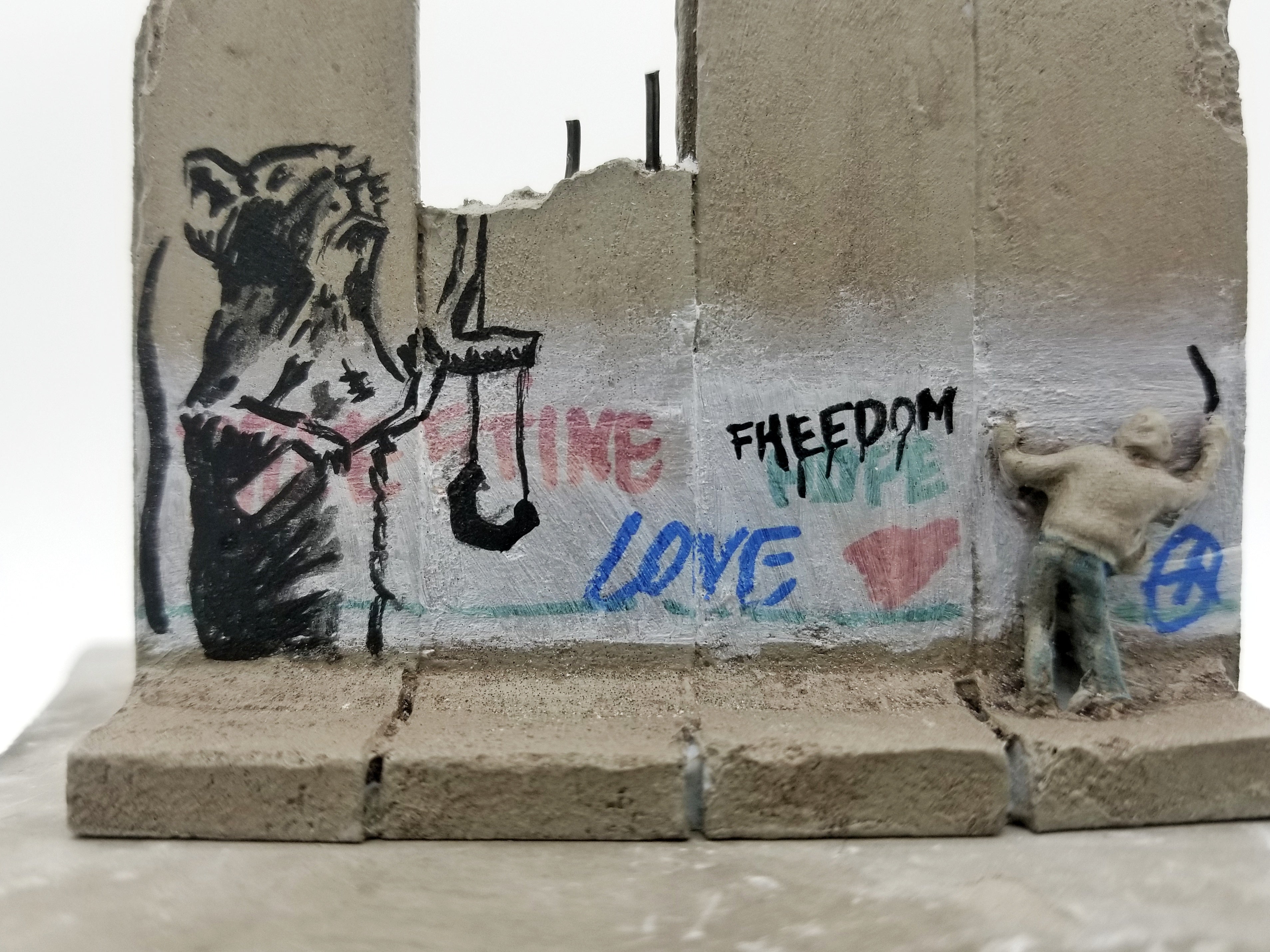 Banksy - Defeated Wall Section / Walled Off Hotel - Rat